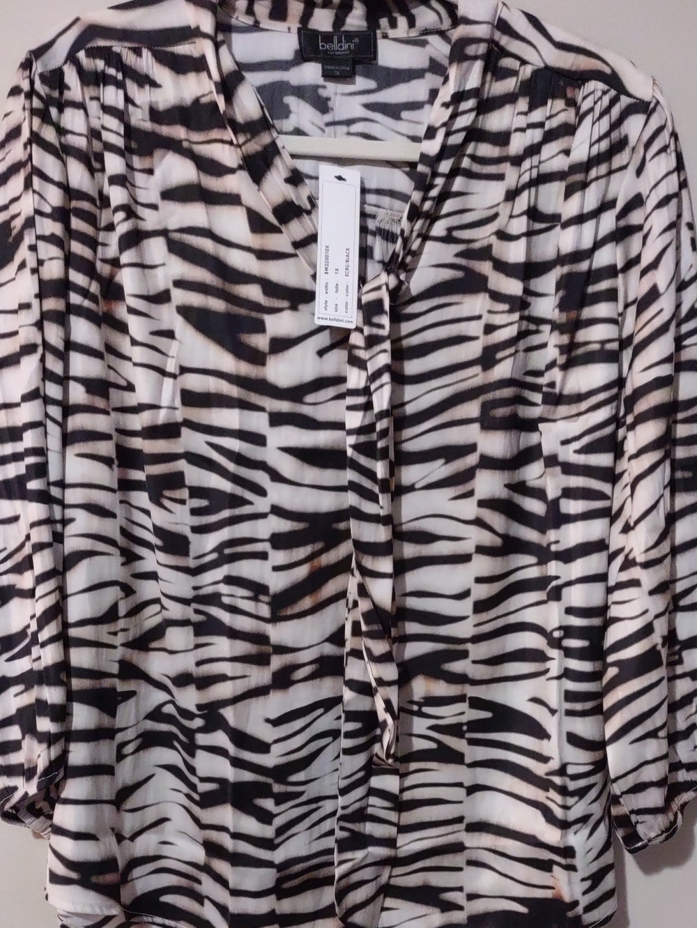 NWT Belldini Black Label Zebra Print Tie Neck Blouse Top Size XL